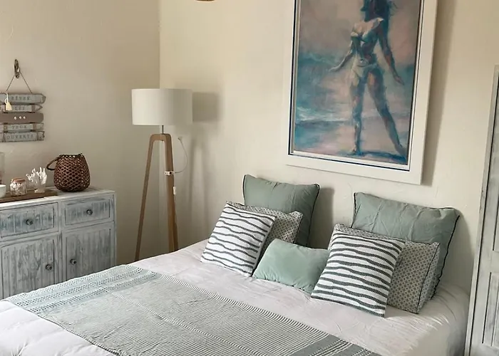 Villa Lvam Maraval 8 Guests 4 Bedrooms Swimming Pool Agde