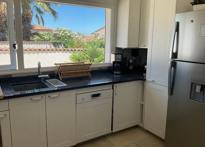 Lvam Maraval 8 Guests 4 Bedrooms Swimming Pool Villa Agde