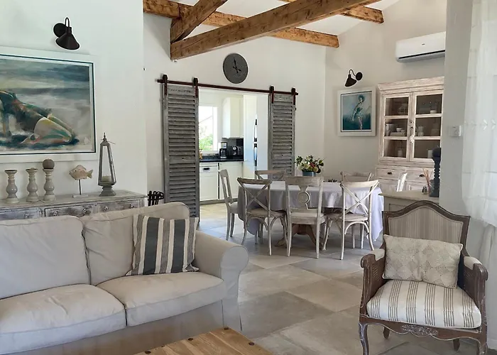 Lvam Maraval 8 Guests 4 Bedrooms Swimming Pool Villa Agde